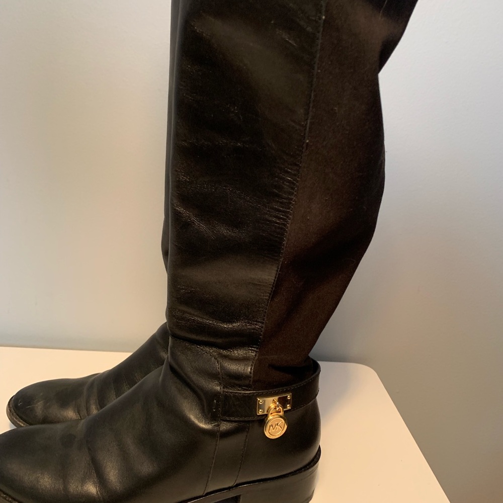 Micheal Kors- Hamilton Boots